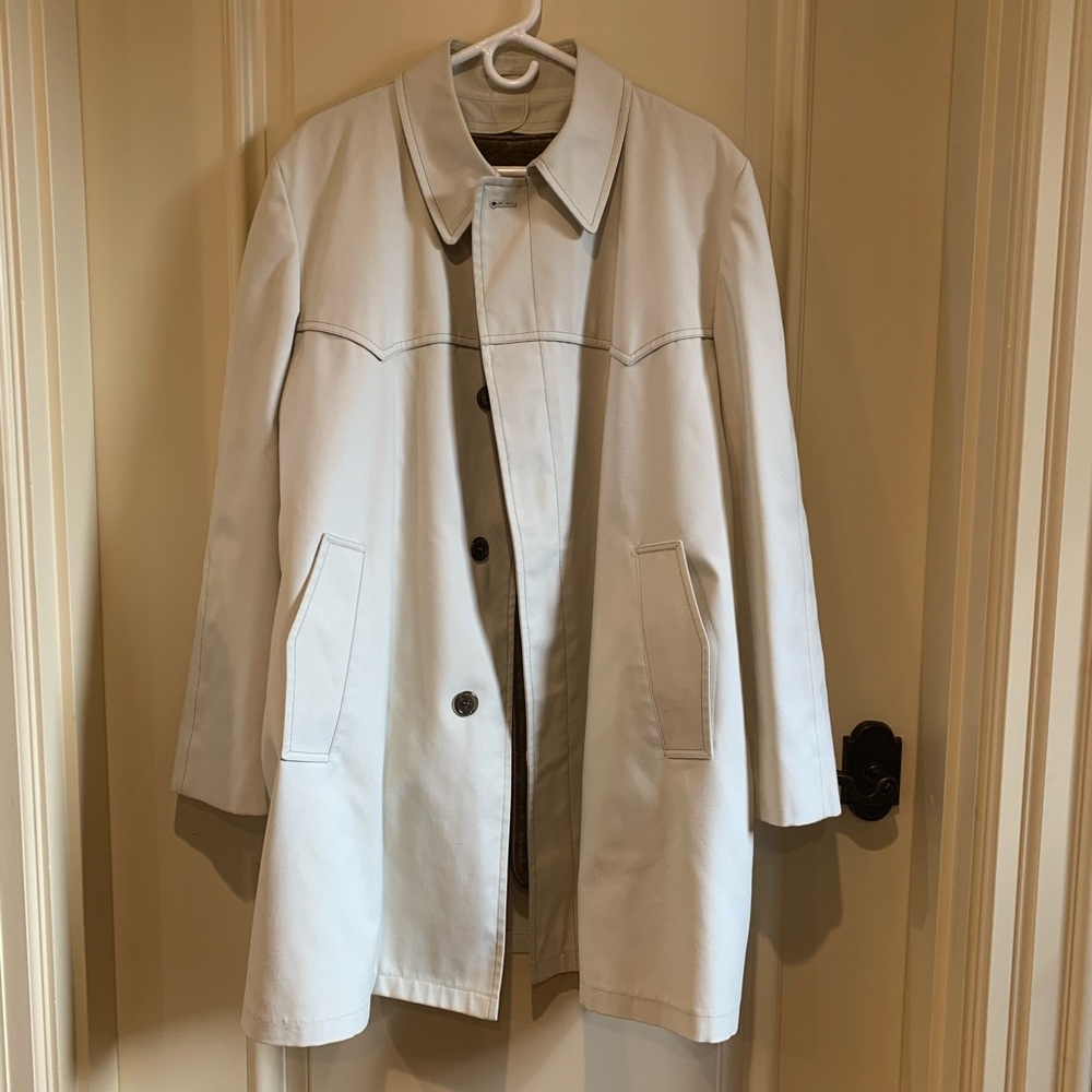 Brand new!! Men’s London Fog trench coat NWOT